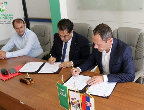 Potpisan memorandum o saradnji  između Lokalnog ekonomsko-socijalnog saveta – Kumanovo i Šumadija sajma